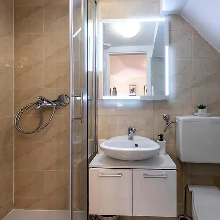 Aurora 2 * Dubrovnik