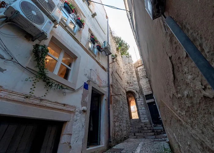 Aurora 2 아파트 *